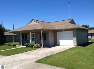 9679 Chandler Dr, Mancelona, MI