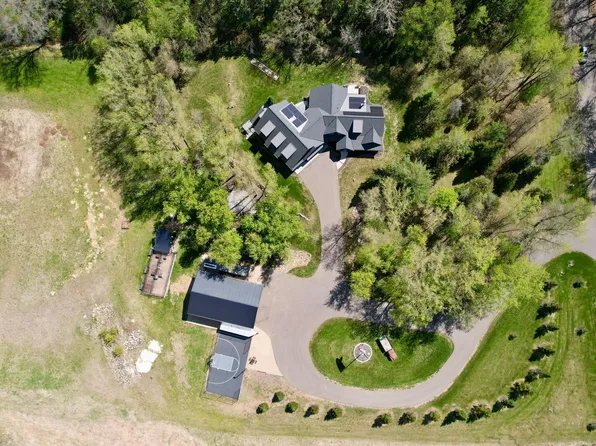 5211 Trading Post Trl S, Afton, MN 55001