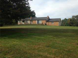 2712 Conway Wallrose Rd, Baden, PA 15005