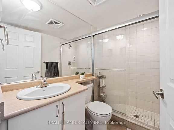 4th image of 209 Fort York Blvd #1364