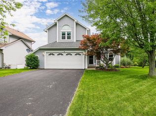 9 White Oak Bnd, Rochester, NY 14624