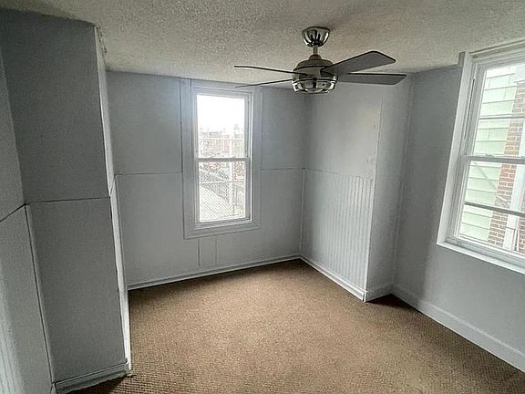 5th image of 1840 E Clementine St