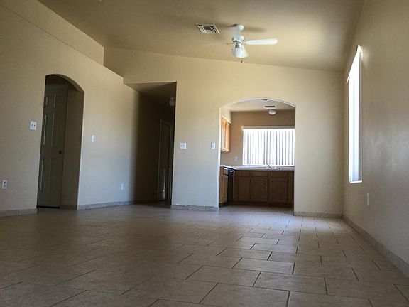 4th image of 3614 Gem St