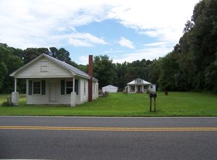 1227 Sandy Point Rd, Kinsale, VA 22488