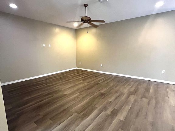 4th image of 12338 Windward Cir