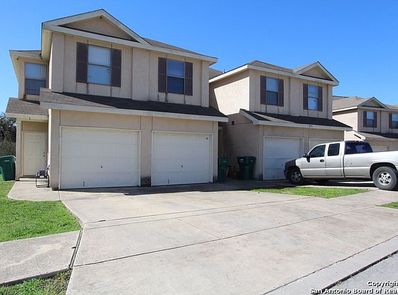3rd image of 10711 Mathom Lndg APT 2