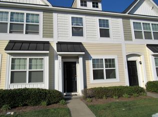 12668 Persimmon Tree Dr, Charlotte, NC