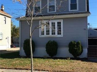 73 Cochran Pl, Valley Stream, NY 11581