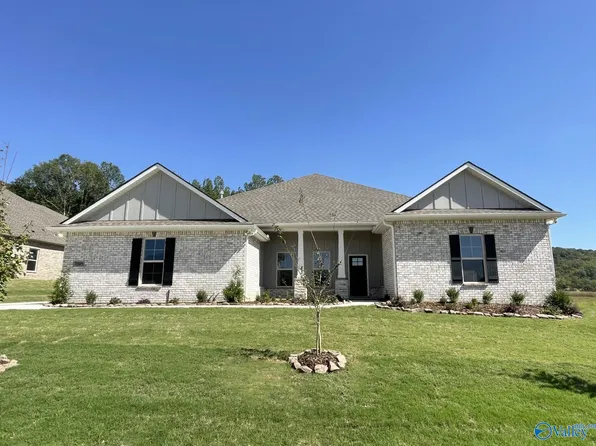 7005 Huddersfield Ln SE, Gurley, AL 35748