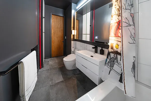 Rented by K Land Realty Inc | media 26