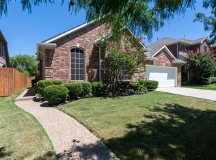 9720 Hathman Ln, Fort Worth, TX 76244