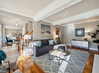 11421 Classical Ln, Silver Spring, MD 20901