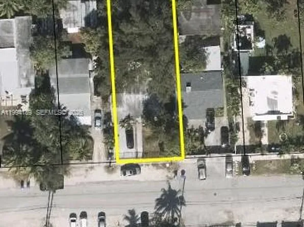 97 NW 69th St, Miami, FL 33150