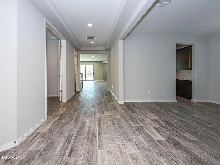 11846 N Silver Village Pl — Photo 3