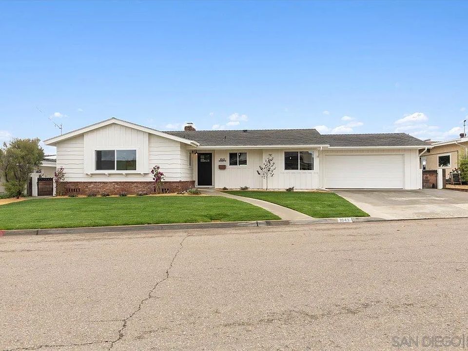 2nd image of 1643 Galway Pl