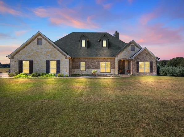 454 Farr Altom Rd, Combine, TX 75159