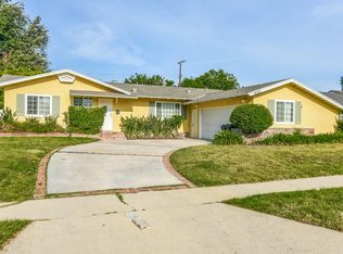 8100 Moorcroft Ave, Canoga Park, CA 91304