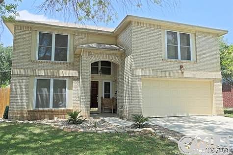 2nd image of 1105 Twin Ln