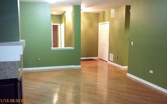 4th image of 7426 Lincoln Ave #B