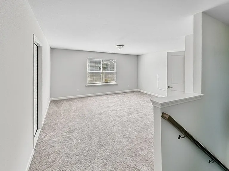 846 Barbour Farm — Photo 16