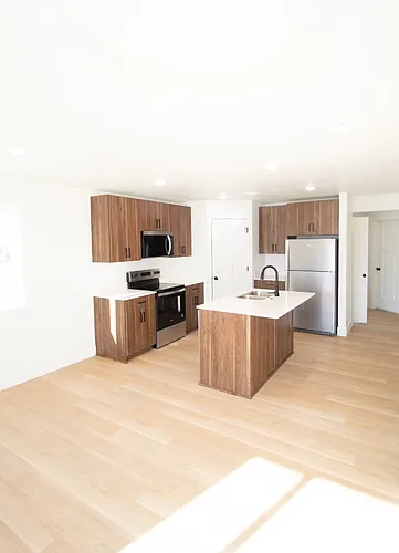 950 Valentine Ln #7 Photo 1