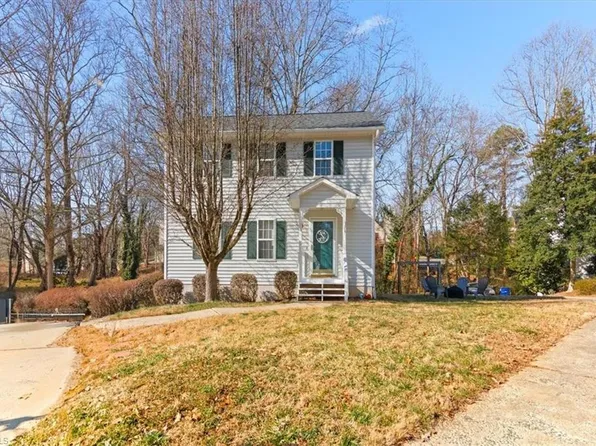 408 Kettle Ct, Winston Salem, NC 27104