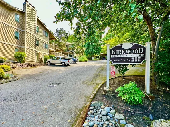 406 10th St APT C201, Kirkland, WA 98033