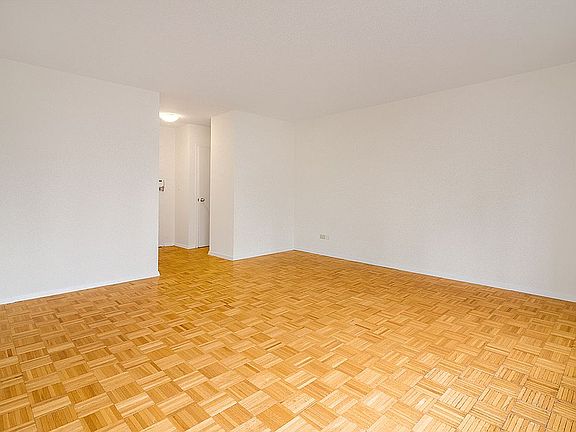 2nd image of 350 W 51st St APT 8D