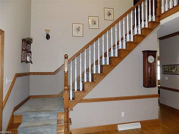 3rd image of 5428 Appian Way