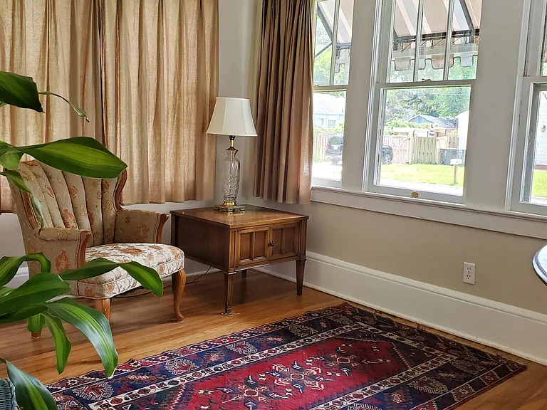4527 Lawnview St — Photo 12