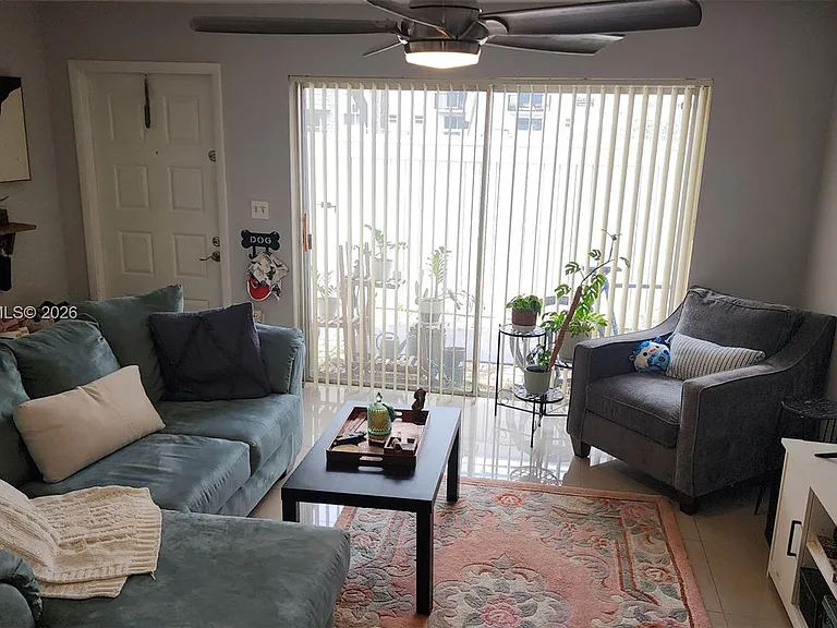 4540 SW 68th Court Cir #48-7 — Photo 10