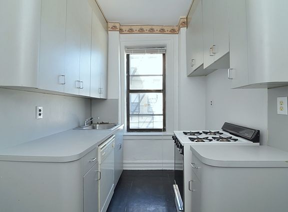 3rd image of 7825 4th Ave APT E8