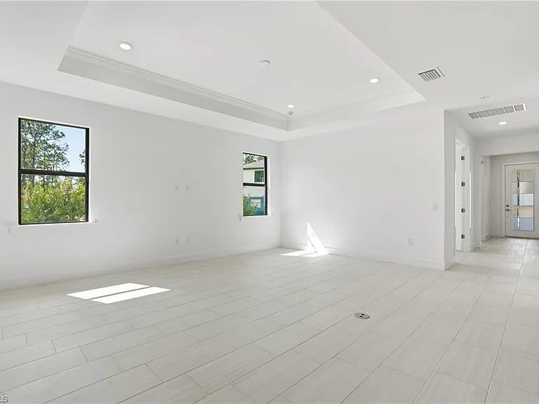 2148 Sequoia Ct — Photo 5