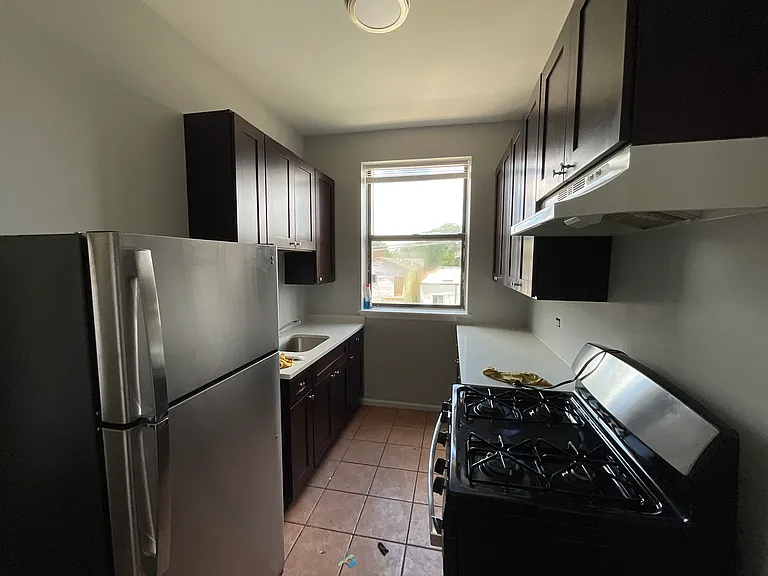 5630-5638 S Michigan Ave — Photo 13