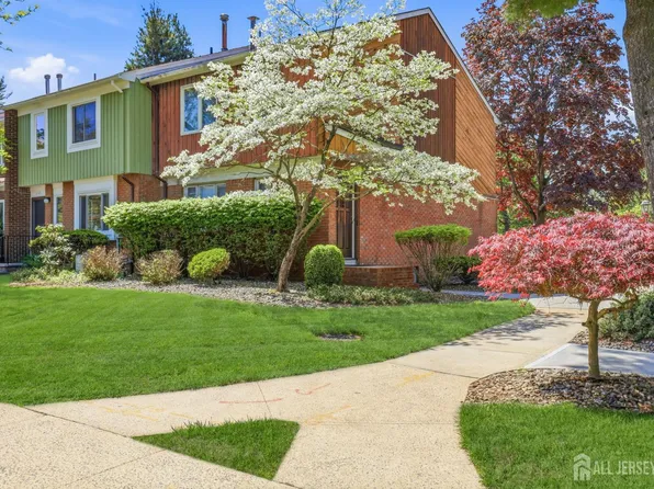 214 N 2nd Ave, Highland Park, NJ 08904