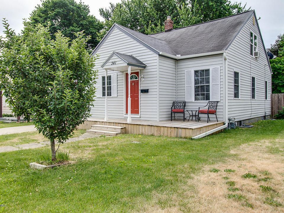 1st image of 341 Burr St