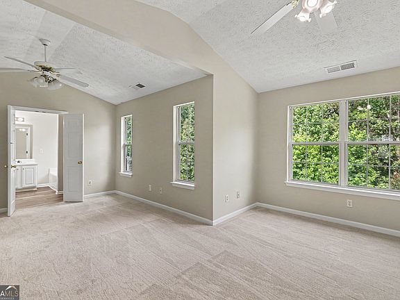 5th image of 8550 Lakemeadow Dr