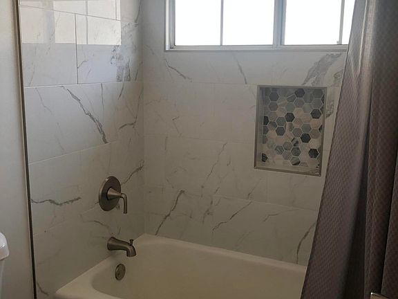 5th image of 7041 Sunnybrae Ave