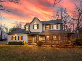 8820 Albert Ln, Gambier, OH 43022