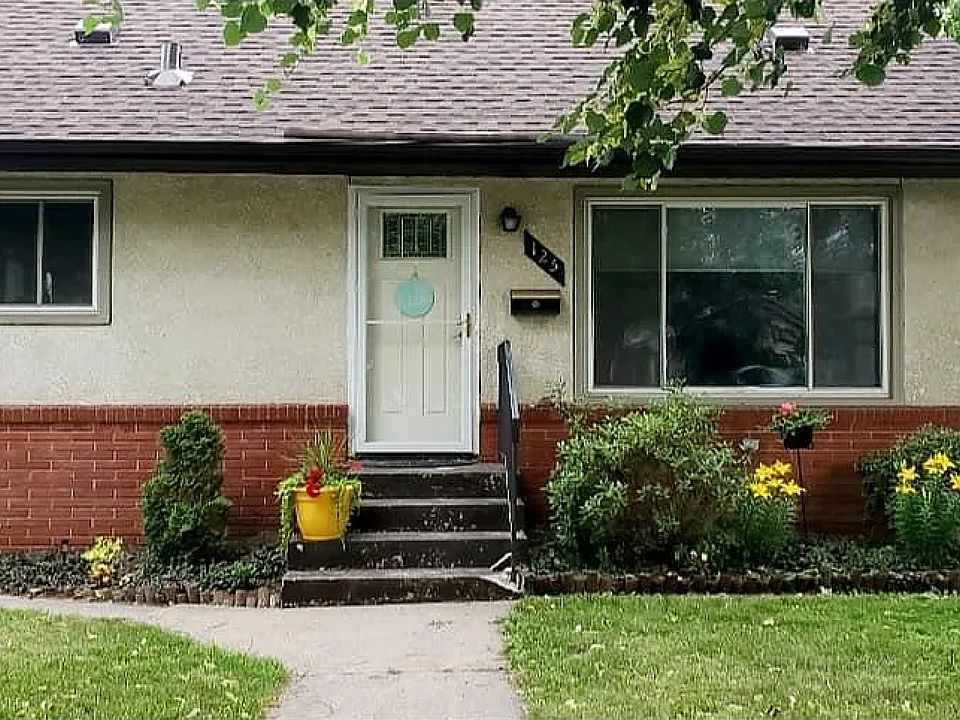 1st image of 125 14th Ave S