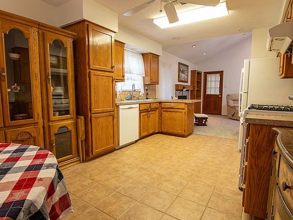 4th image of 3622 Swafford St