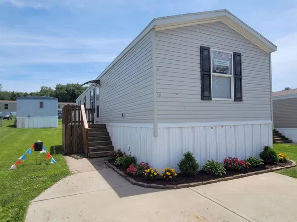 527 Park St #41, Ferrelview, MO 64163