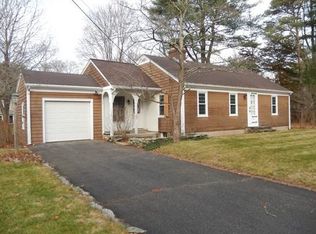56 Sykes Rd, Seekonk, MA 02771