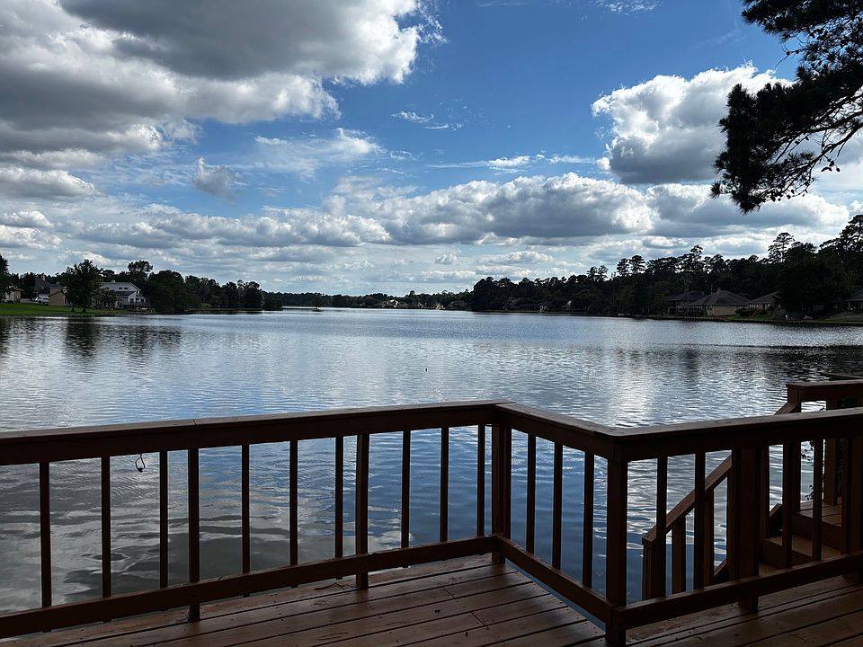 1st image of 206 Waters Edge