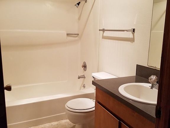 2nd image of 9802 NE 19th Ave APT 7