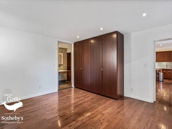 65-35 Yellowstone Boulevard image 16 of 21