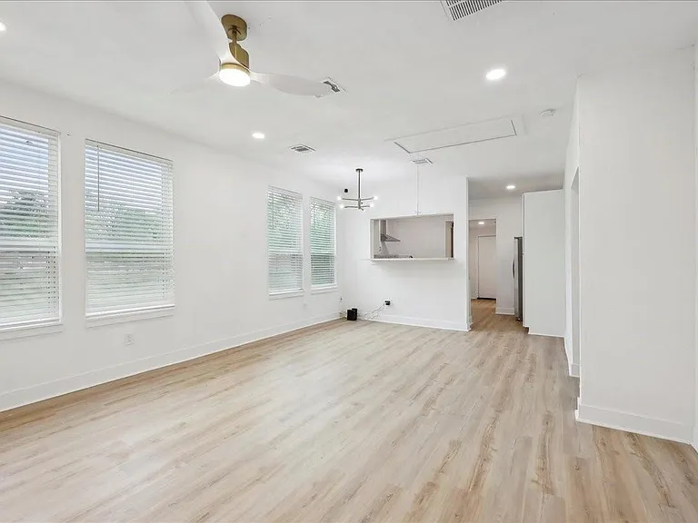 2272 Pierce St — Photo 7