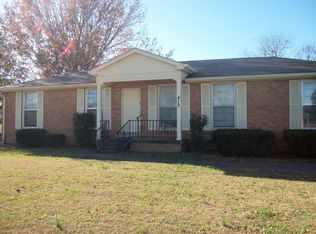 412 Colgate Ave, Lebanon, TN 37087