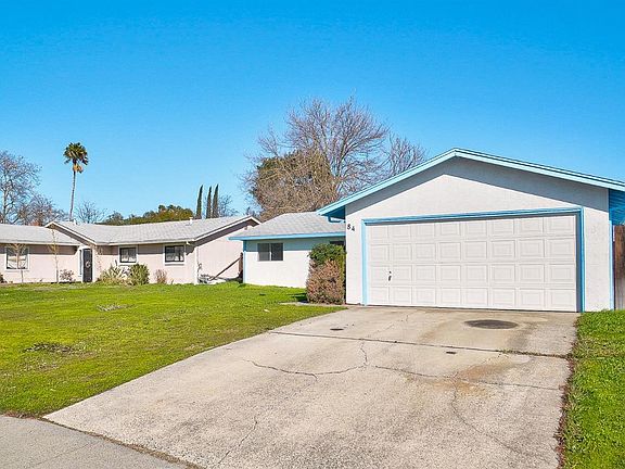 4th image of 84 Kennelford Cir