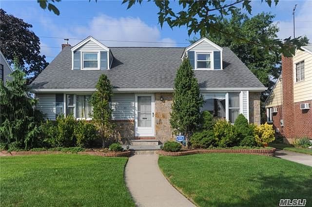 1st image of 39 Shortridge Dr